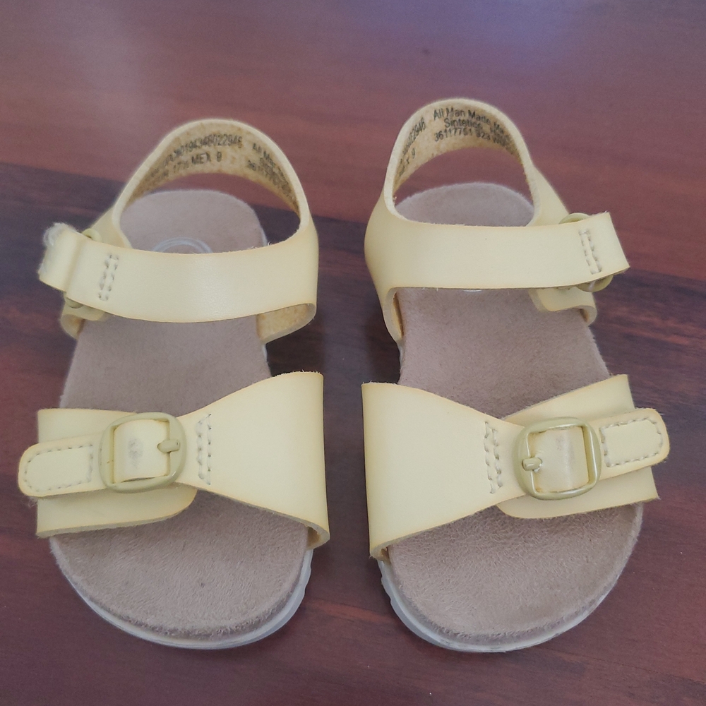Wonder Nation Yellow Kids Sandals